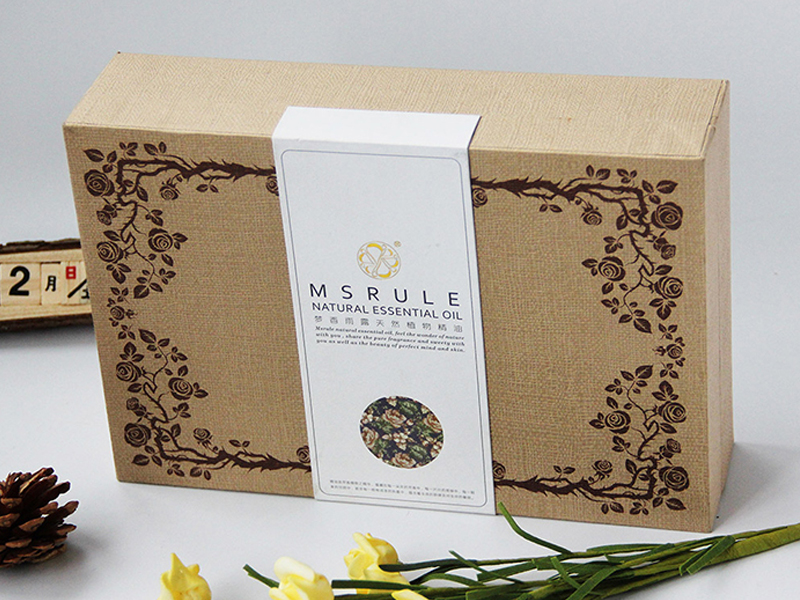 包裝盒(hé)如何設計(ji)能達到視(shi)覺傳達的(de)效果